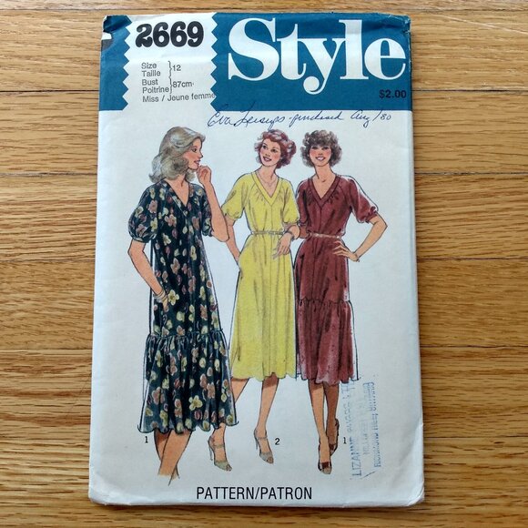 Vintage 70s Dress Sewing Pattern Size 12 MuuMuu 2669 UNCUT - Picture 1 of 11
